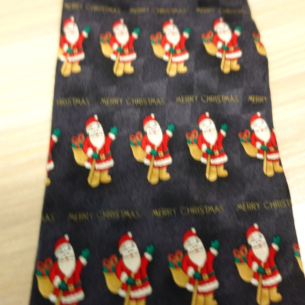 Christmas Neck Tie Mens Black Silk HALLMARK Santa Claus Holiday Festive MMG - Picture 5 of 10